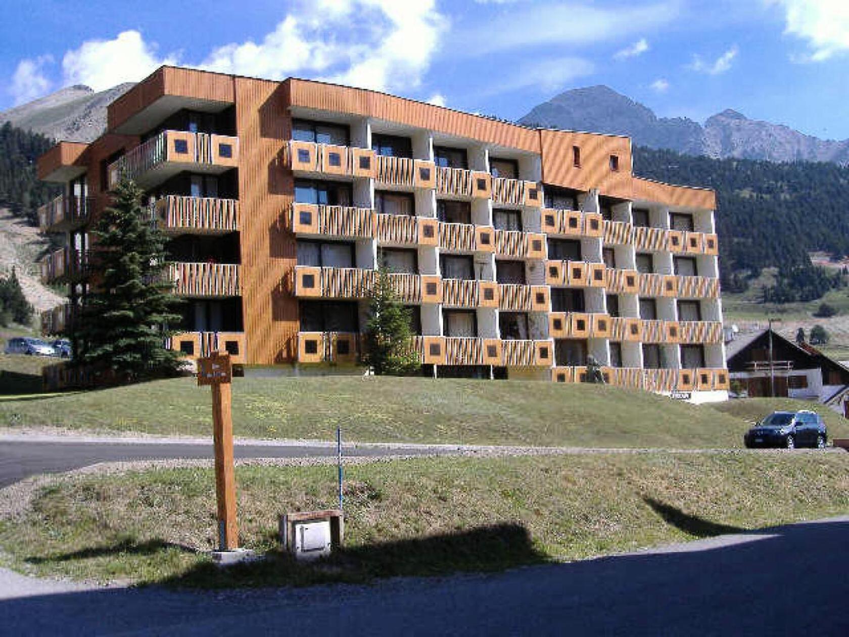 Residence Arzerier - "Special Petit Budget" Mini Studio Avec Parking Mae-9204 Montgenèvre Buitenkant foto